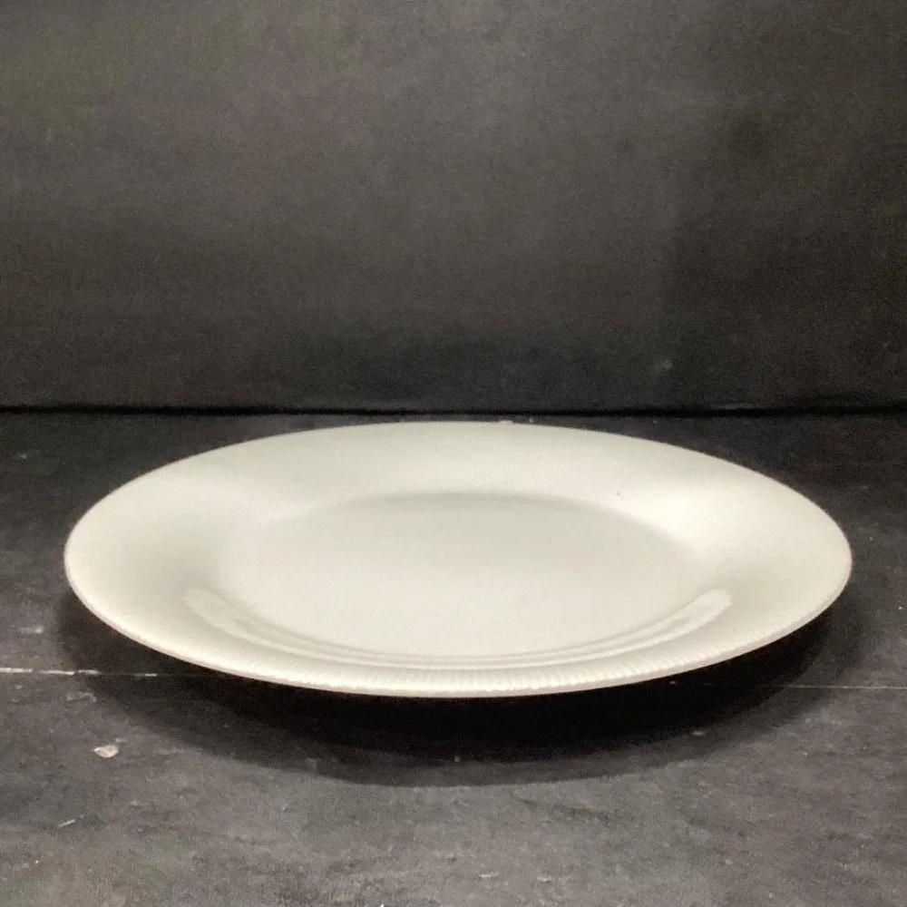 Ascot Japan White Porcelain‎ Dinner Plate, Vintage Ribbed Fine China Dinnerware